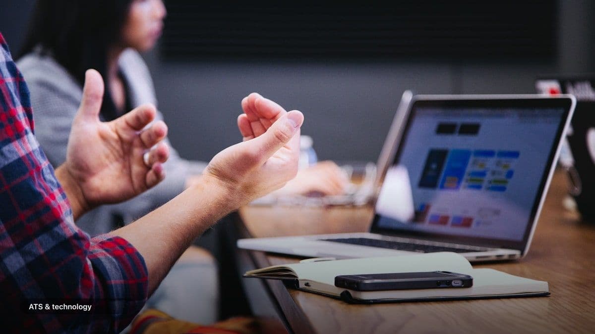 Which Is the Best Site to Create a Resume in 2025?